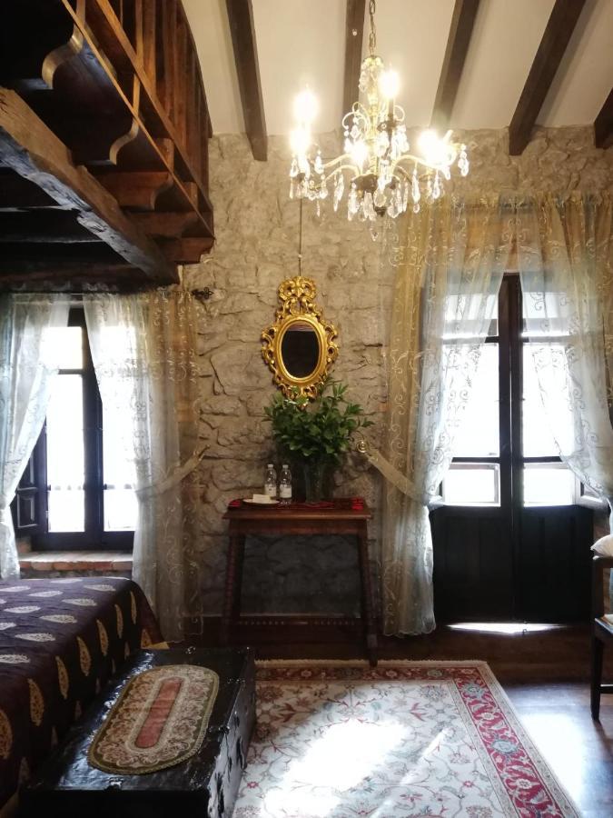 Posada De Педренья Экстерьер фото